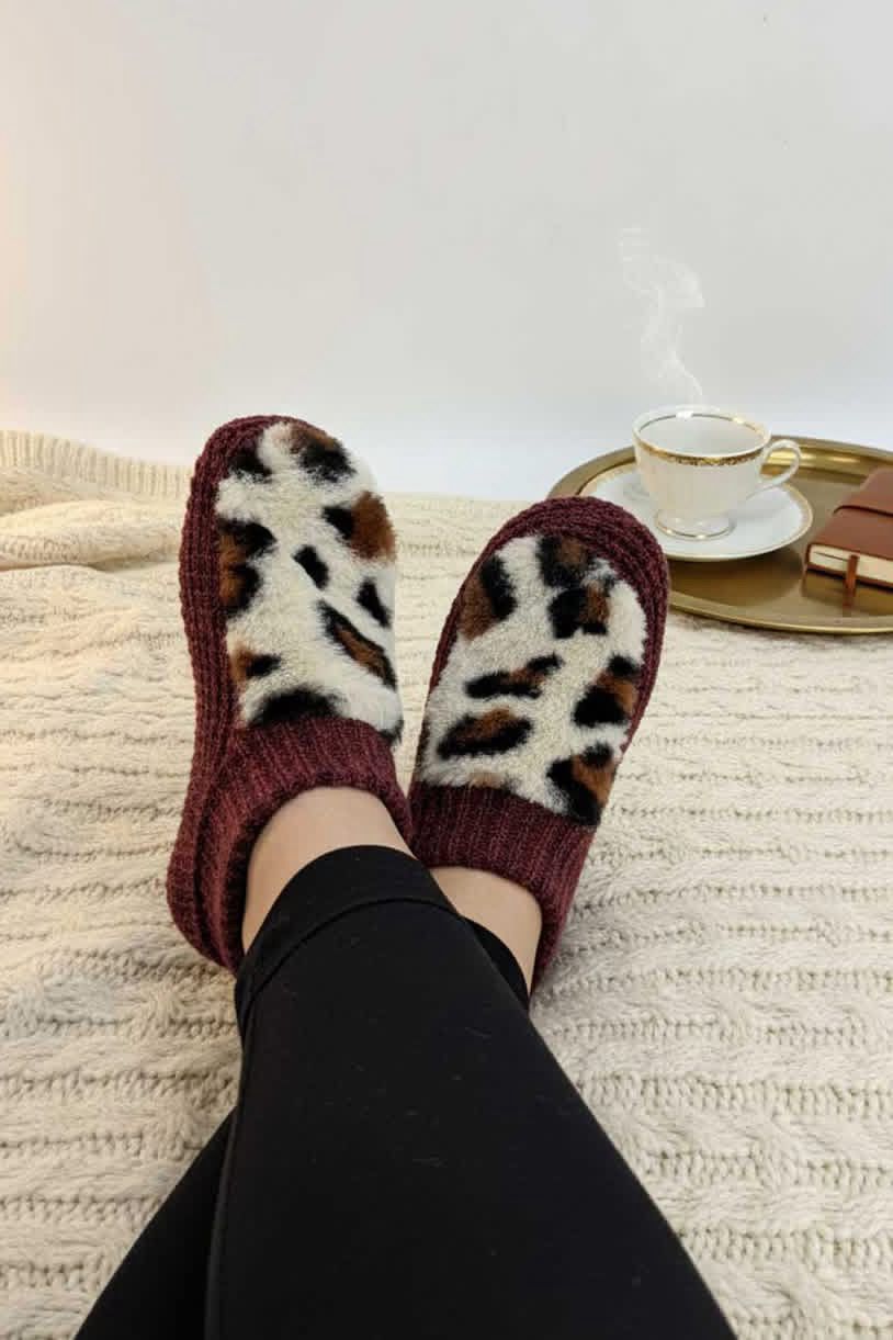 پاپوش زنانه  جورابی زمستانه